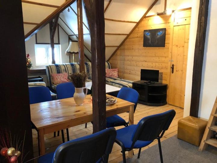 Apartmany U Kocoura Pod Klinovcem Kovářská Exteriör bild